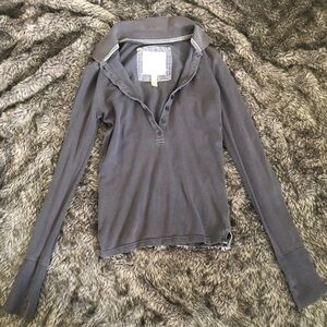 American Eagle Women's Gray Long Sleeve Top